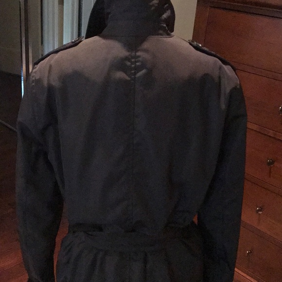 ❤️❤️Prada lightly padded nylon trench coat - Picture 4 of 11